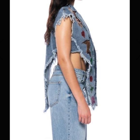 Akira LOVED FRAYED DENIM PATCHWORK SEQUIN VEST Triangle Multicolor US Small New - Picture 3 of 4